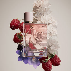 Burberry Her EDP kvepalų buteliukas – uogų, gėlių ir muskuso saldus aromatas moterims, Aroma Tale