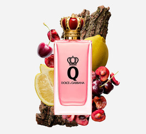Dolce & Gabbana Q EDP lifestyle nuotrauka – vyšnių, citrinų ir gėlių aromatas moterims, Aroma Tale