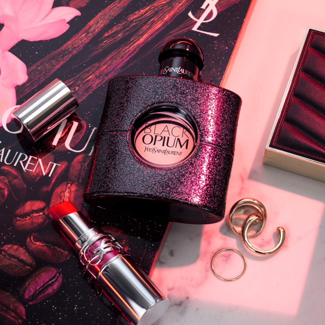 YSL Black Opium EDP kvepalų buteliukas – kavos, vanilės ir baltų gėlių hipnotizuojantis aromatas moterims, Aroma Tale